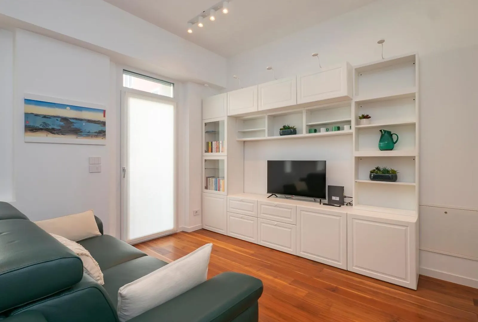 Modern Two-Room Suite In Corso Buenos Aires Mailand